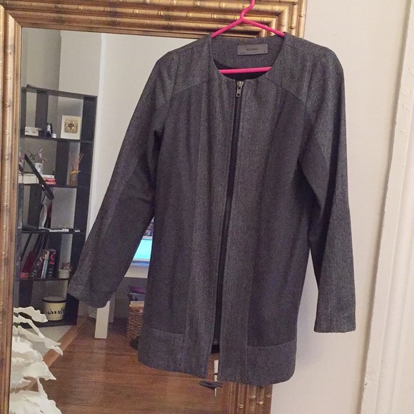 Two tone Grey wool coat by Wells Grace - Picture 2 of 8